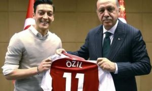 Trích đoạn tâm thư đầy ẩn ức của Özil khi chia tay tuyển Đức