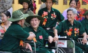 Chế độ đãi ngộ đối với người Việt Nam có công với cách mạng đang định cư ở...