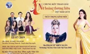 Danh xưng “Nữ hoàng văn hóa tâm linh Việt Nam”: Thói háo danh của người Việt?