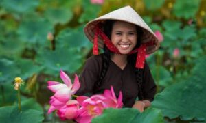 Phụ nữ Việt Nam thường hay được khen ‘tảo tần’, nhưng ‘tảo’ và ‘tần’ có nghĩa...