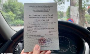 Có bằng lái xe của nước ngoài, về Việt Nam tham gia giao thông thế nào?