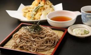 8 món ăn nổi tiếng Nhật Bản từ nhà hàng đến đường phố