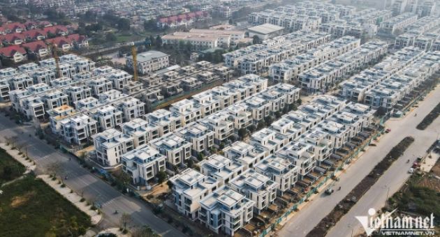 Việt Nam: Người nghèo rút bảo hiểm xã hội một lần còn người giàu bỏ hoang...