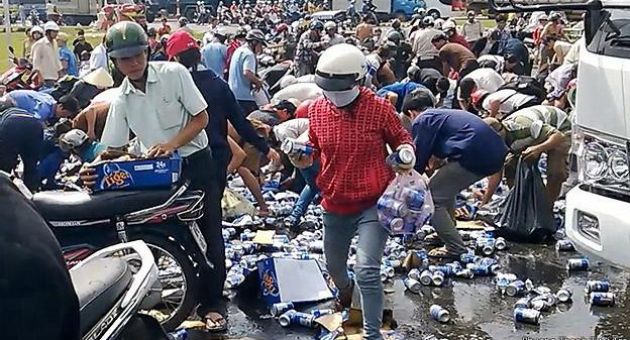 Những vụ “hôi của” đáng xấu hổ của người Việt