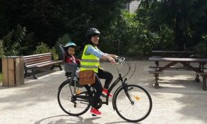 Những bà mẹ Việt chật vật học tiến sĩ... ở trời Tây