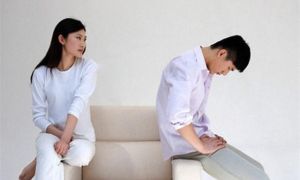 8 điều ngớ ngẩn phụ nữ tưởng hay nhưng khiến đàn ông chán ngán