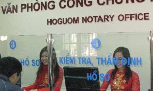 Văn bản bằng tiếng nước ngoài có phải dịch trước khi chứng thực bản sao?