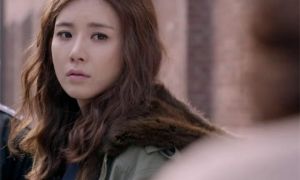 Thái độ lật ngược sau ngày cưới của mẹ chồng đối với nàng dâu gia thế giàu có