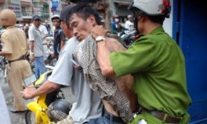 Góc nhìn từ nước Đức: Suy cho cùng, bắt cướp đâu phải việc của “hiệp sĩ”
