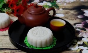 Nức mũi với món bánh dẻo nhân đậu xanh thơm ngon tự làm dễ như không