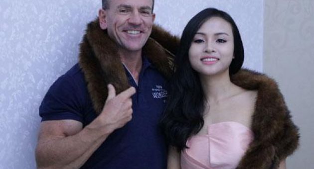 Cô gái Việt gây xôn xao khi cưới đại gia Canada, nửa năm sau đám cưới 2 tỷ vẫn...