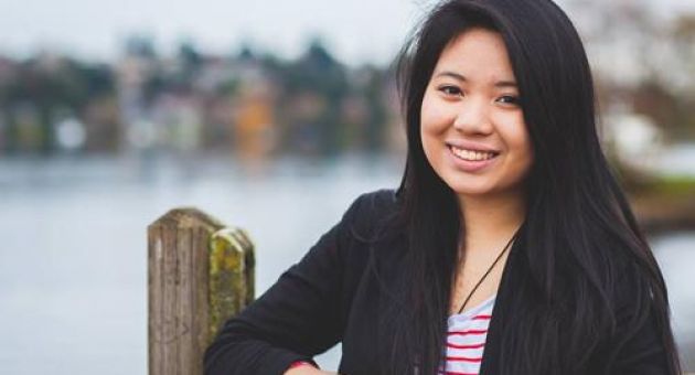 Cô gái gốc Việt tìm cách thu hẹp khoảng cách thế hệ ở Mỹ