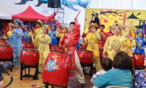 Không khí Tết rộn ràng của người Việt ở Mỹ