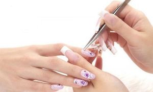 Vì sao người Việt làm nails nhiều đến như vậy trên đất Mỹ?