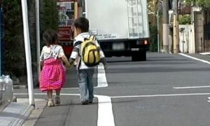 Học cách người Nhật dạy con 2 tuổi thông minh vượt trội