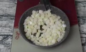 Cách nấu chè bưởi ngọt bùi, giòn sần sật, mát lạnh thơm ngon như ngoài hàng