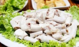 Tuyệt chiêu luộc lòng lợn thơm ngon, giòn sần sật