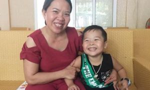 Mẹ trẻ khóc ròng lo lắng vì con trai mới 4 tuổi đã nói tiếng Anh như gió, thế...