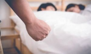 Đàn ông ngoại tình vì lạ, đàn bà đổi dạ vì quen