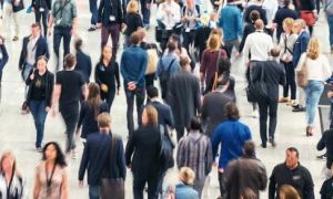 Kẻ ngốc chỉ thấy ngạc nhiên còn người khôn ngoan lại biết đặt câu hỏi: 10 tôn...