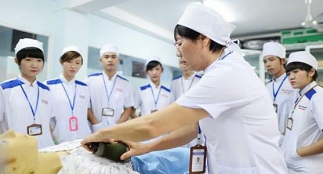 Làm điều dưỡng tại Đức nhận lương thấp nhất 55 triệu/tháng