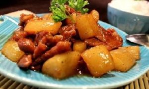 Thịt ba chỉ kho su hào ngon tuyệt cú mèo ngày lạnh trời