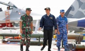 Indonesia mở căn cứ quân sự sát Biển Đông dự phòng Trung Quốc lấn lướt