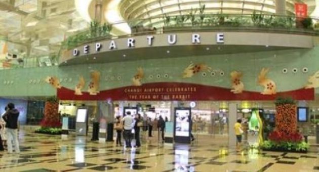 Người Việt ra nước ngoài ăn trộm, làm gái, xấu nàng hổ ai?