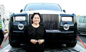 Nữ doanh nhân sở hữu xe siêu sang: Từ đỉnh cao rơi xuống vực thẳm