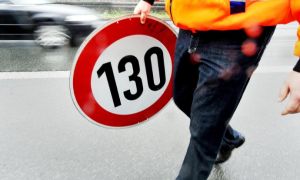 Chính phủ Đức bác bỏ giới hạn tốc độ trên đường cao tốc Autobahn