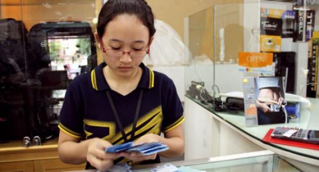 Cha mẹ Việt nên đẩy con ‘ra đường’ làm thêm từ lúc còn đi học