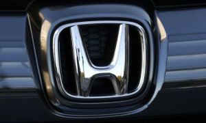 Bị liệt tứ chi vì dây an toàn của xe Honda, được bồi thường $37 triệu