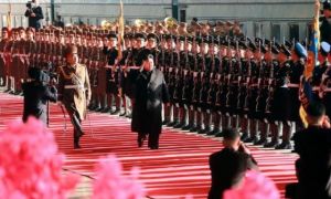 Hoàn Cầu: Ông Kim Jong Un đi tàu sang Việt Nam để được tận thấy thành tựu 40...
