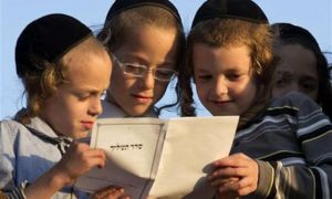 Đây là cách người Do Thái dạy con về “mùi tiền” từ năm 3 tuổi, bố mẹ Việt nên...