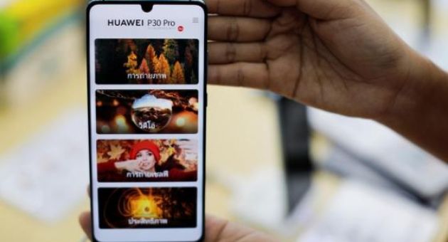 Huawei dùng hệ điều hành của Nga thay Android của Google