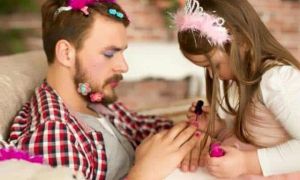 Vì sao một người cha tốt còn quý hơn 100 người thầy?