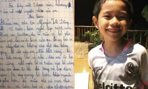 Bài văn tả mẹ đã khuất đầy xúc động của nam sinh lớp 7: “Mẹ mất lúc 1.5 tháng...