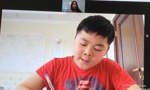 Người Việt trẻ ở Nga và „làn sóng tình nguyện chưa từng có“ trong dịch Covid-19