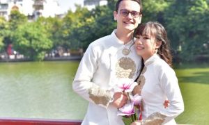 Chuyện tình 4 năm của chàng kỹ sư người Pháp quyết lấy cô gái Việt