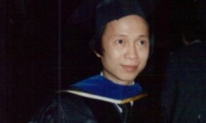 Nhà khoa học nguyên tử Mỹ gốc Việt từng đạp xích lô ở Việt Nam