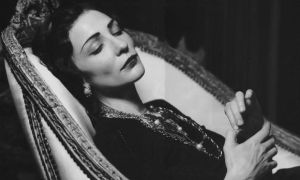 4 điều quý giá mọi phụ nữ nên học từ biểu tượng thời trang Coco Chanel