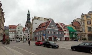 Người Việt ở Châu Âu: Mong người về đừng đặt gánh nặng lên quê hương