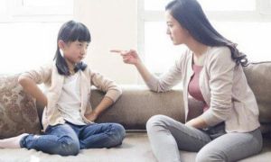 10 tình huống bố mẹ đang hại con mà không hay biết