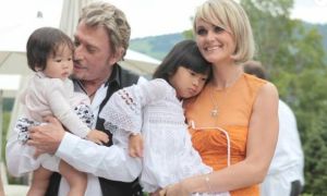 Cô bé Việt mồ côi được “biểu tượng quốc gia“ nước Pháp nhận nuôi và cuộc sống...