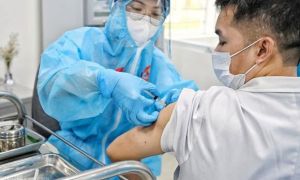 7 nhóm ở TP HCM được ưu tiên tiêm vaccine Covid-19