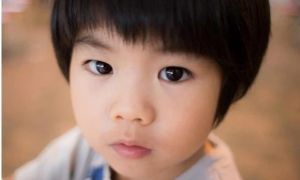 Cha mẹ đừng vội mừng nếu con có 2 biểu hiện sau, bởi có thể con đang gặp vấn...