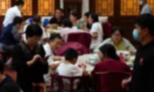 41 người đóng giả cô dâu, chú rể, người nhà... lừa 13 nhà hàng lấy 1,6 tỉ
