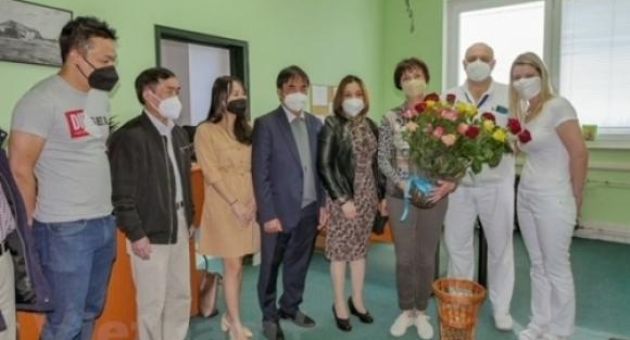 Người Việt tại CH Séc cùng chính quyền sở tại chống đại dịch COVID-19