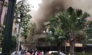 Cháy lớn thiêu rụi quán lẩu ở huyện Đông Anh, Hà Nội