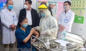 8 tỉnh, thành phố đã hoàn thành đợt 1 tiêm vaccine phòng COVID-19